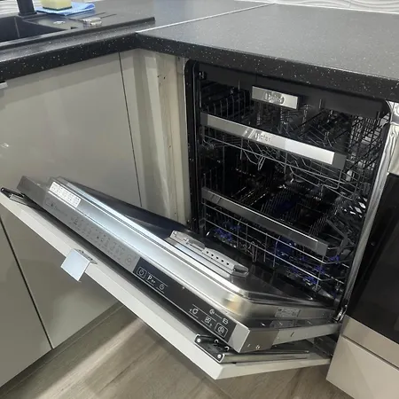 Elegance Prestige Air Conditioning&free Garage Netflix *