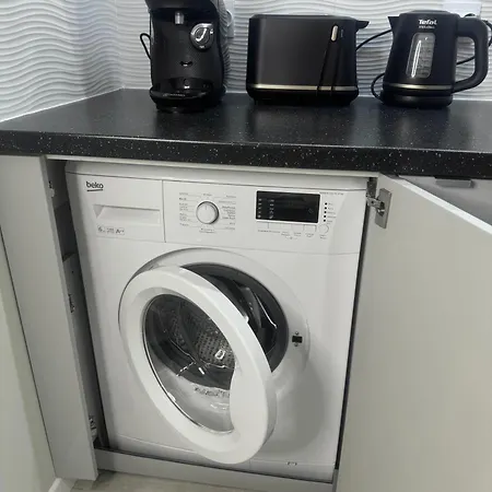 Elegance Prestige Air Conditioning&free Garage Netflix *