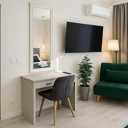 Elegance Centrum Air Conditioner & Garage For Free * ヴロツワフ
