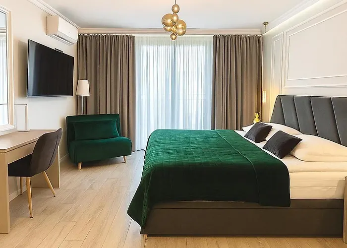 Elegance Prestige Free Garage Netflix Wrocław